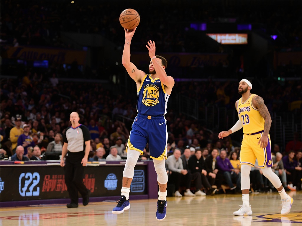 作为勇士队的灵魂人物，斯蒂芬·库里在这场