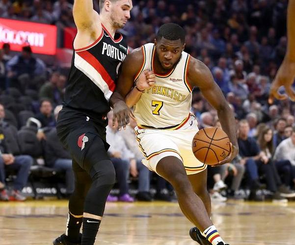 复出表现平平 勇士双向合同新秀仍需努力 复出表现平平 勇士双向合同新秀仍需努力